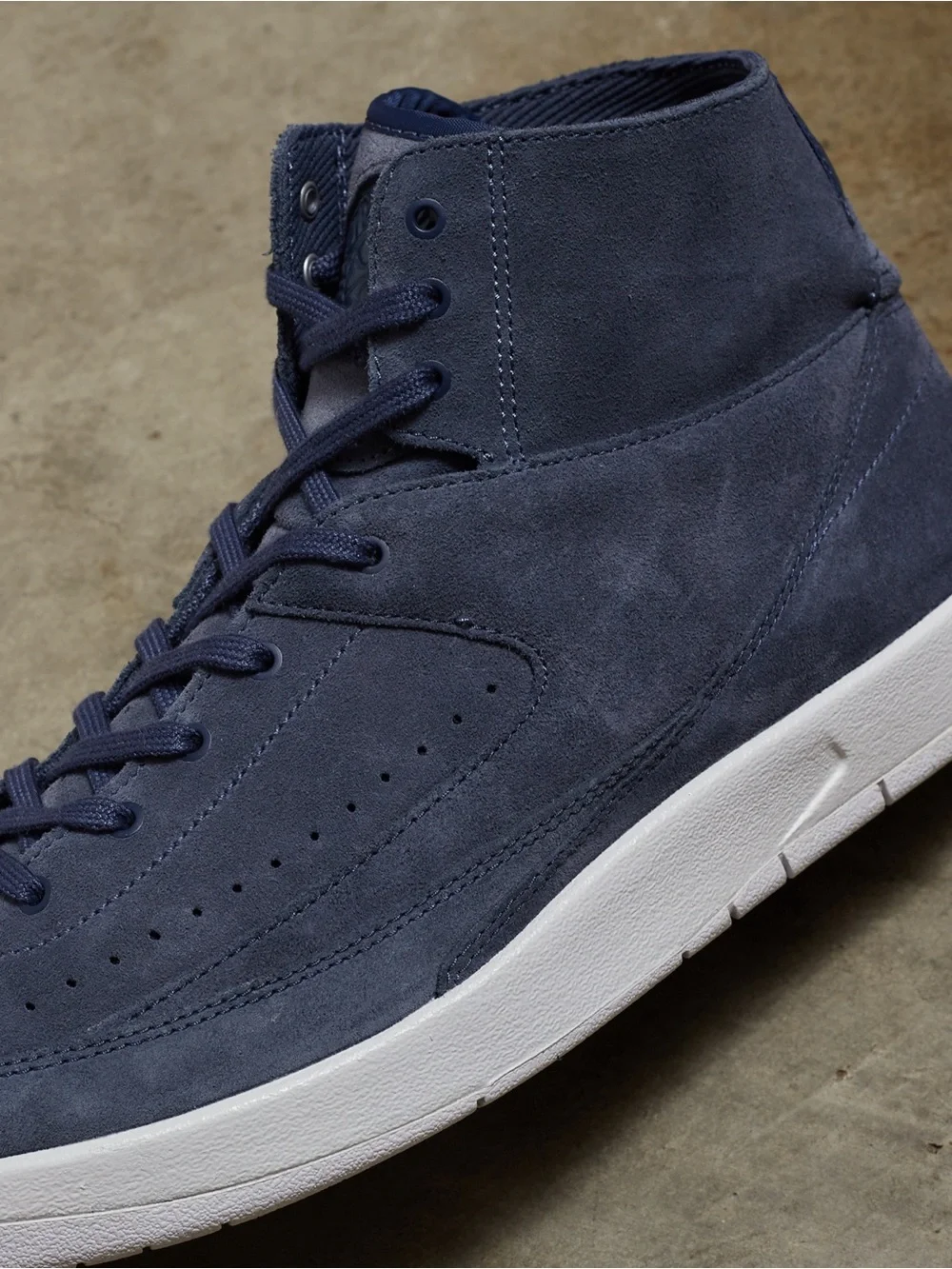 Nike Air Jordan 2 Retro Deconstructed ‘Thunder Blue’